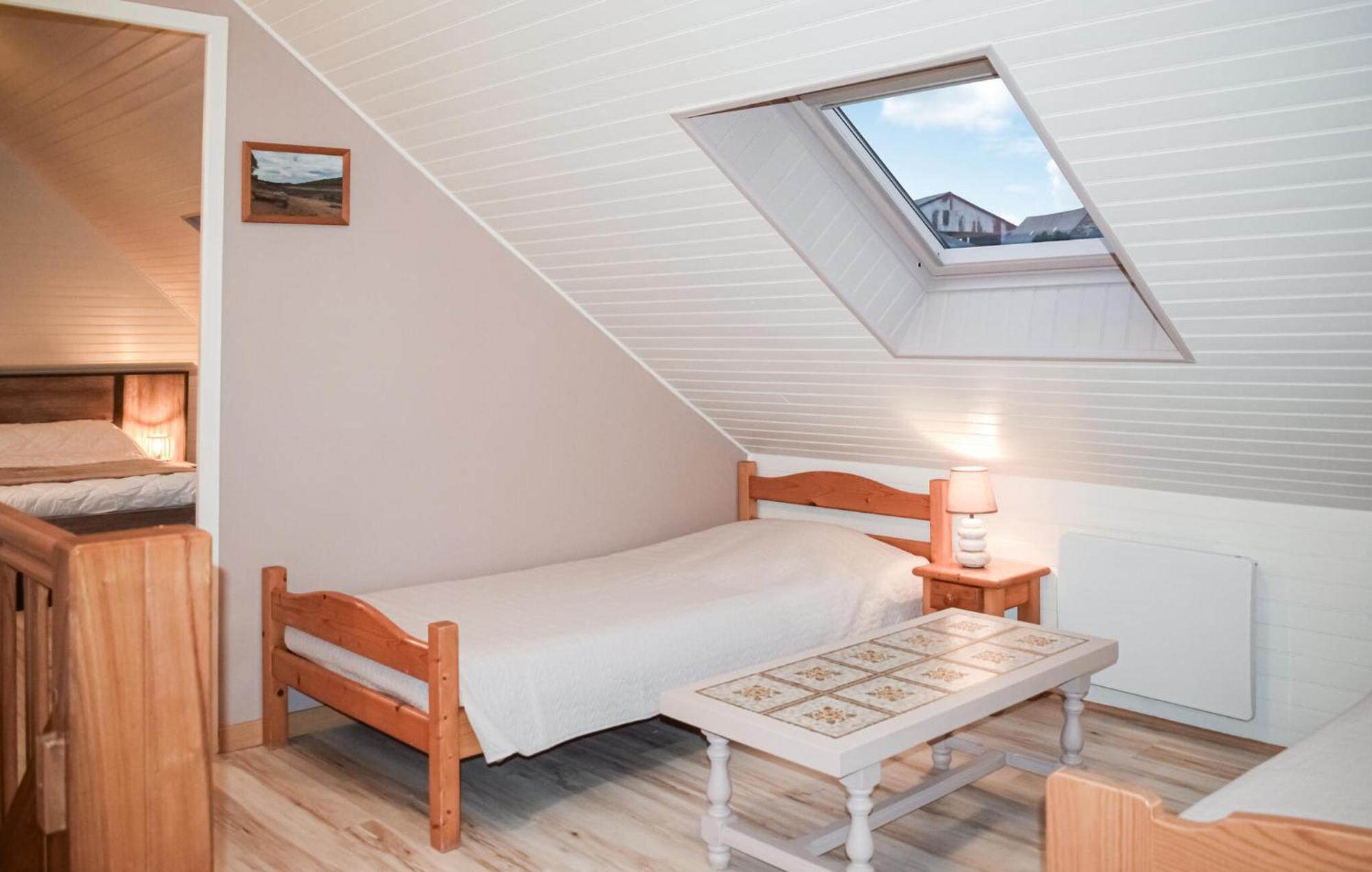 Nice home in Lzardrieux with 3 Bedrooms&WiFi Lézardrieux Buitenkant foto