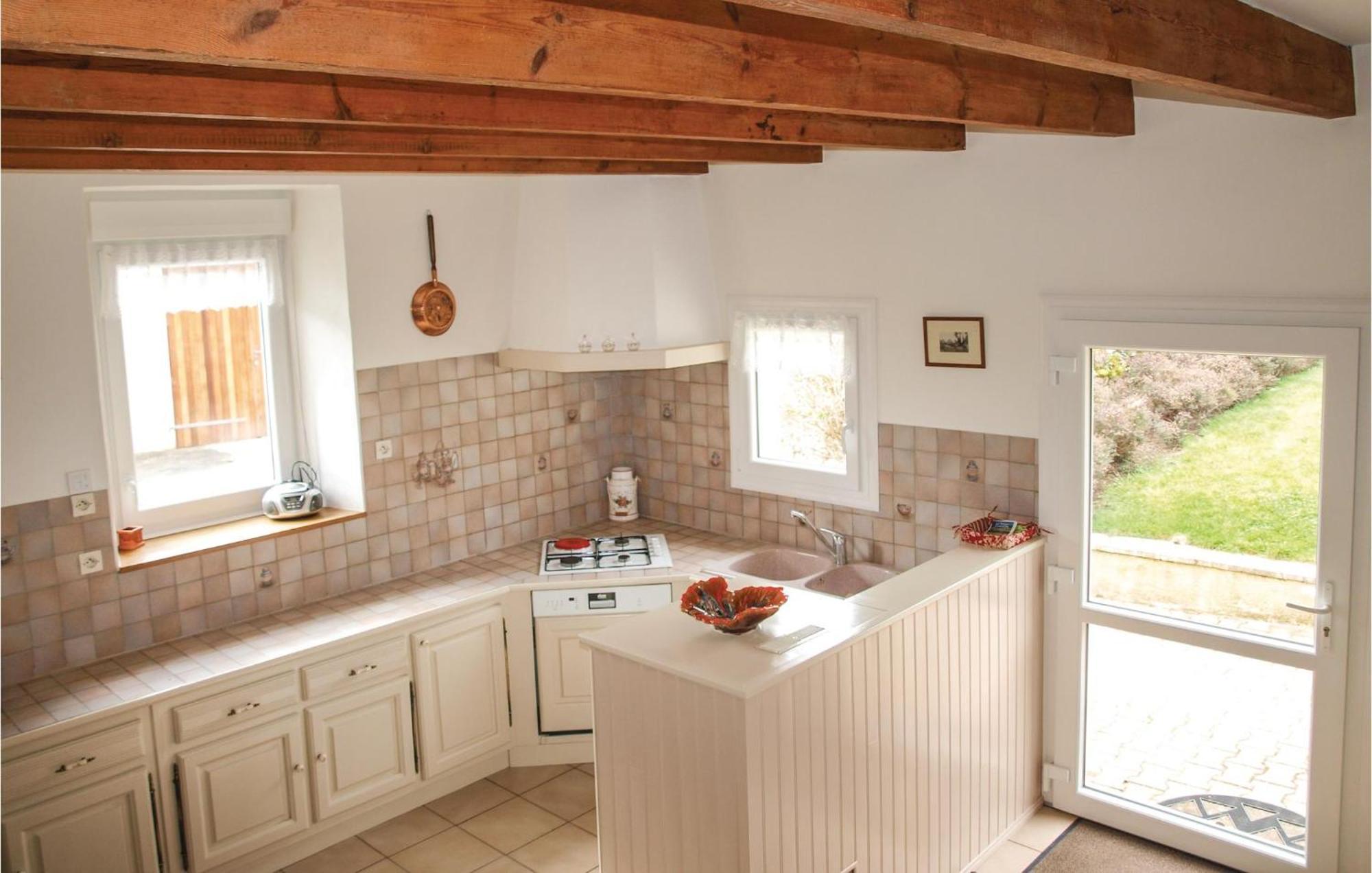 Nice home in Lzardrieux with 3 Bedrooms&WiFi Lézardrieux Buitenkant foto
